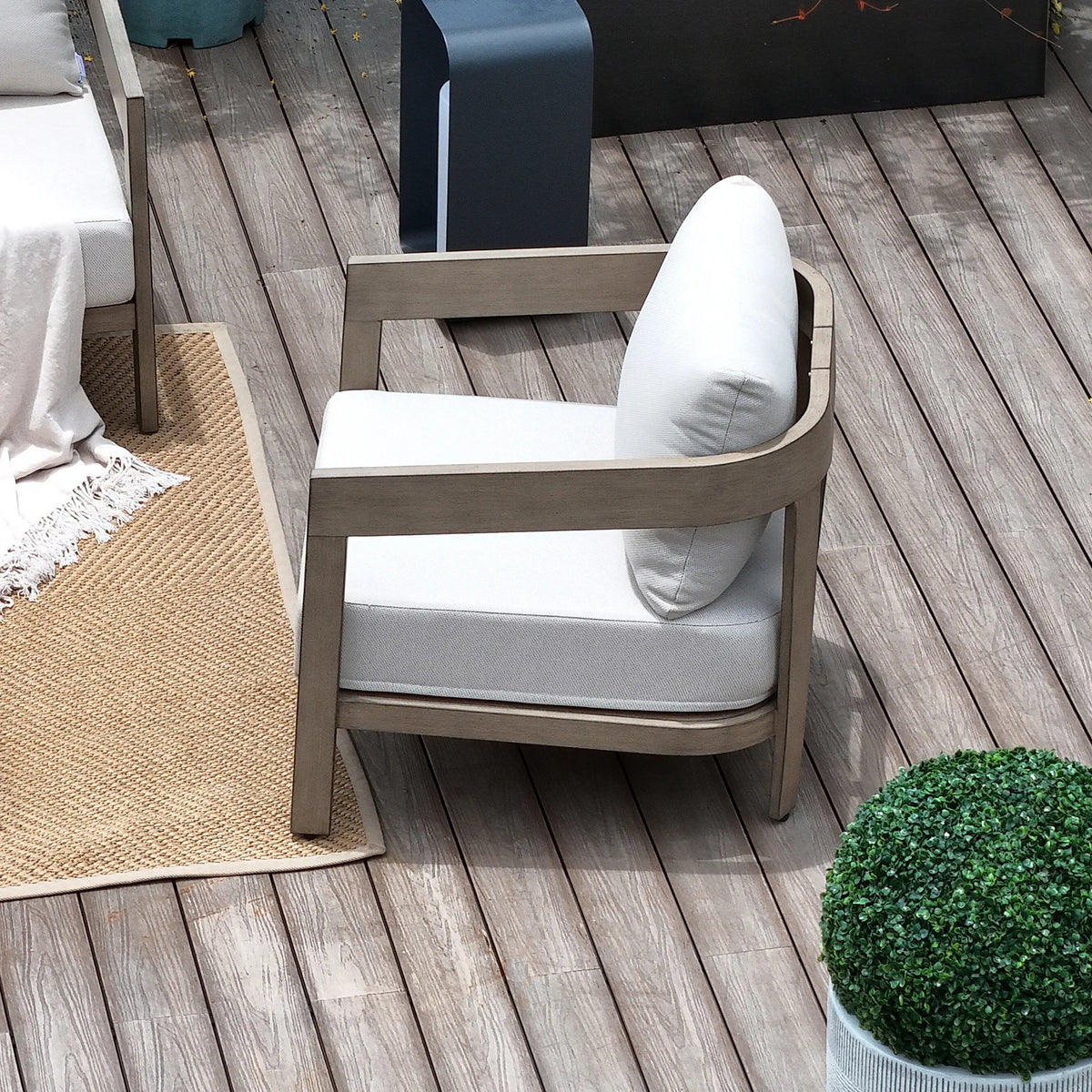 PEAKHOME Harmonti Patio 4-Piece Aluminum Conversation Sofa Set With Cushions