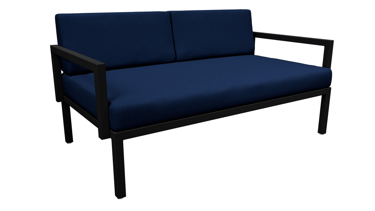 OUT-FIT Loveseat