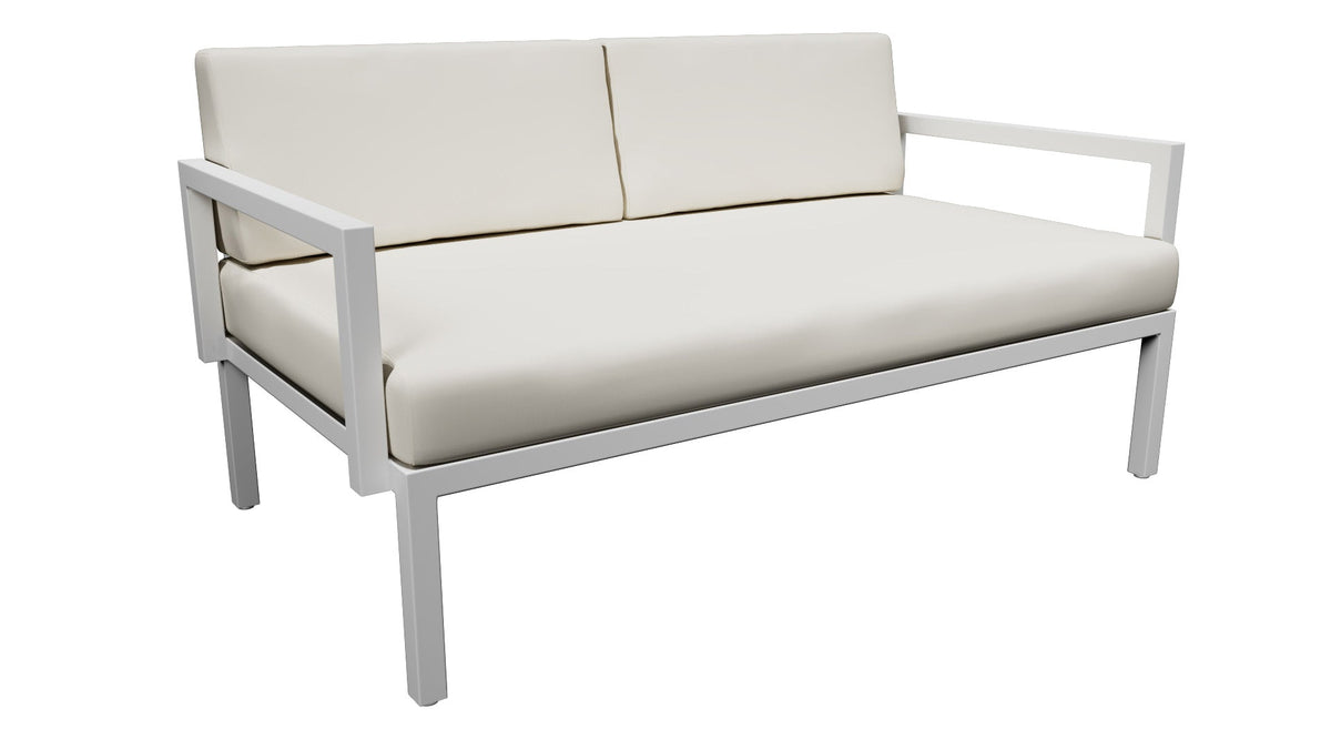 OUT-FIT Loveseat