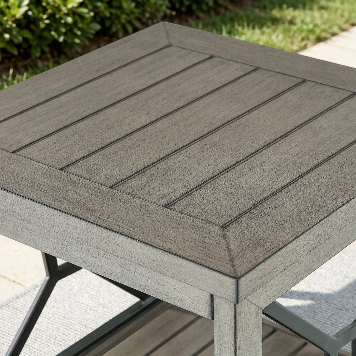 Marindo 3 Pieces Aluminum Patio Swivel Seating Set with Side Table