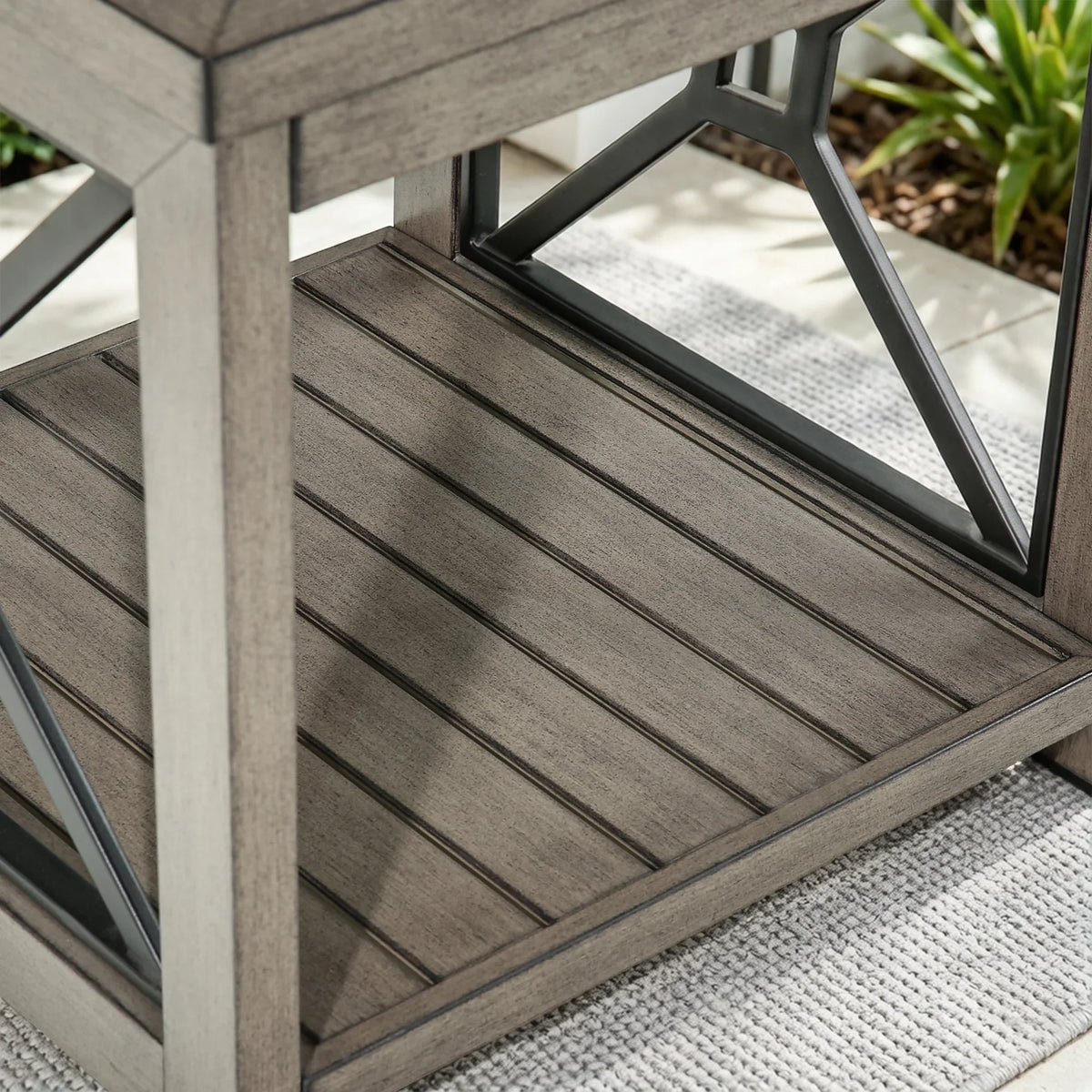 Marindo 5 Pieces Aluminum Patio Lounge Chair Set with End Table