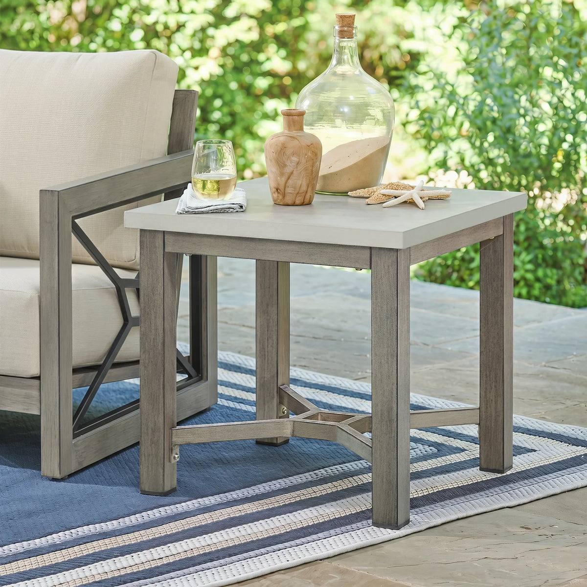 Marindo 5-Piece Backyard Lounge Seating Set with Composite Concrete Table