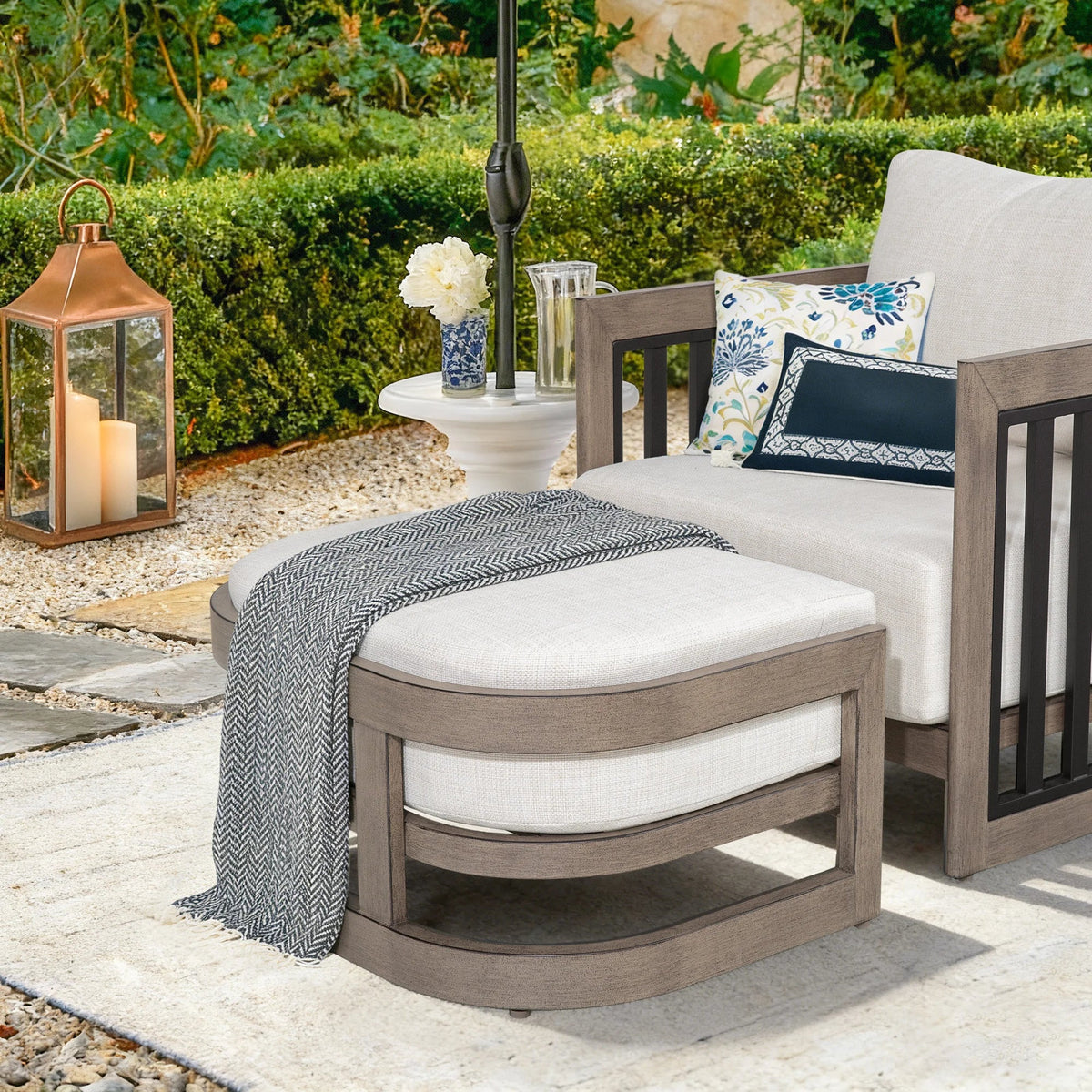 Sereno 6-Pieces Modern Outdoor Sectional Seating Set with Ottoman