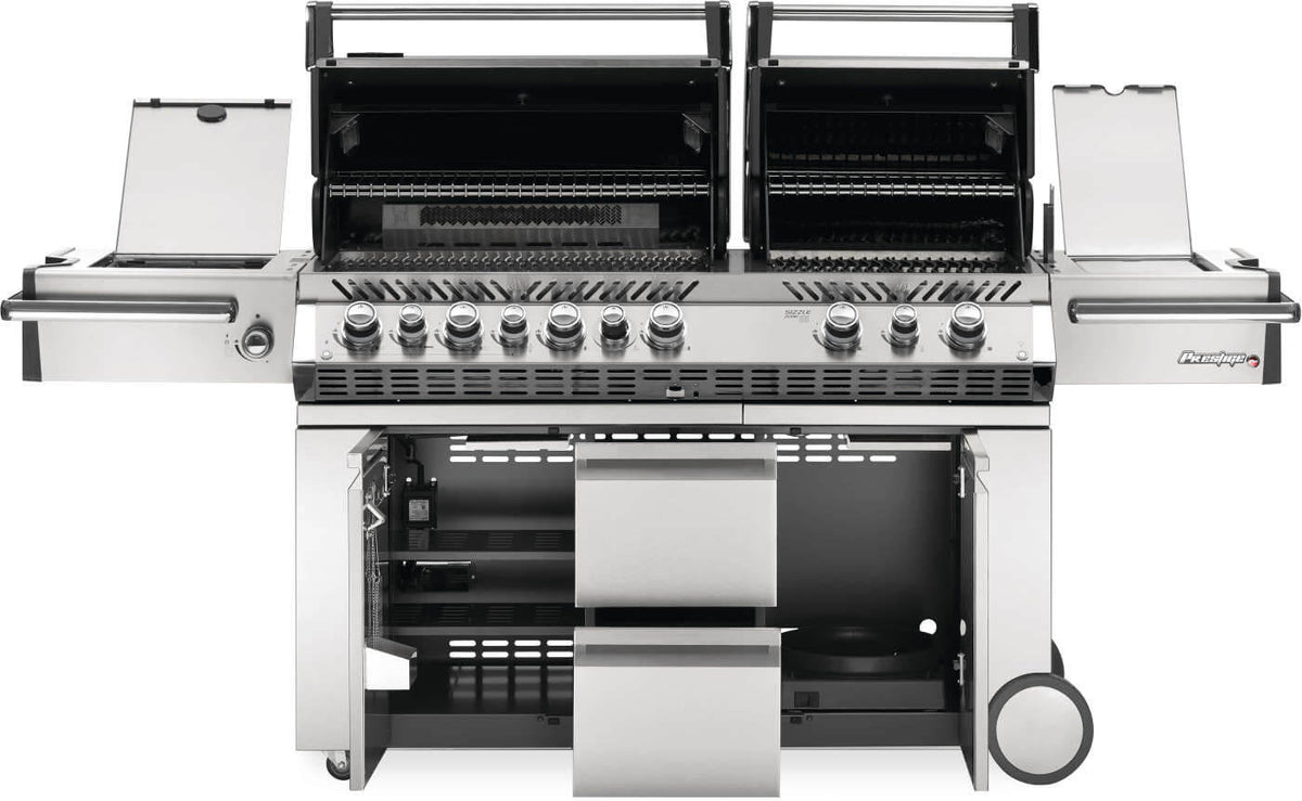 Classic Prestige® PRO 825 RSBI with Power Side Burner, Infrared Rear & Bottom Burners