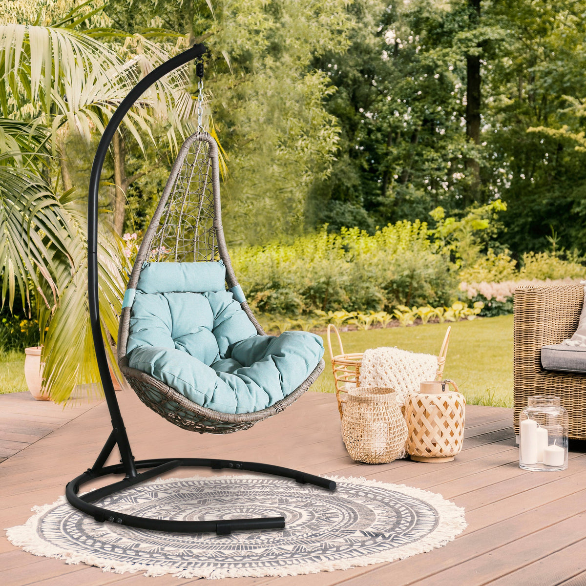 Peakhome Furnishings Outdoor/Indoor Wicker Hanging Basket Swing Chair with Stand