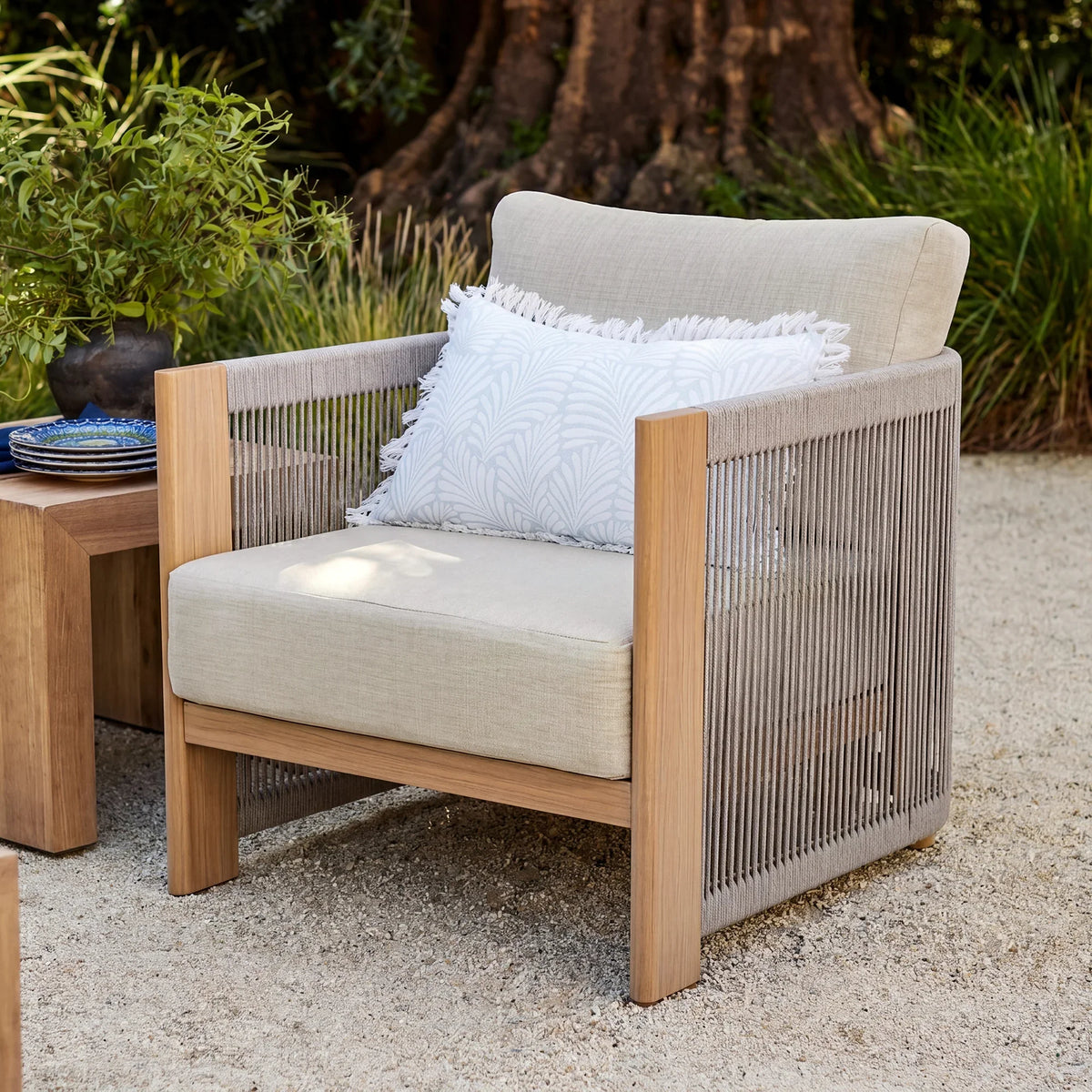 Positano 4-Piece Aluminum & Outdoor Rope Conversation Set with with Sunbrella® Cushions