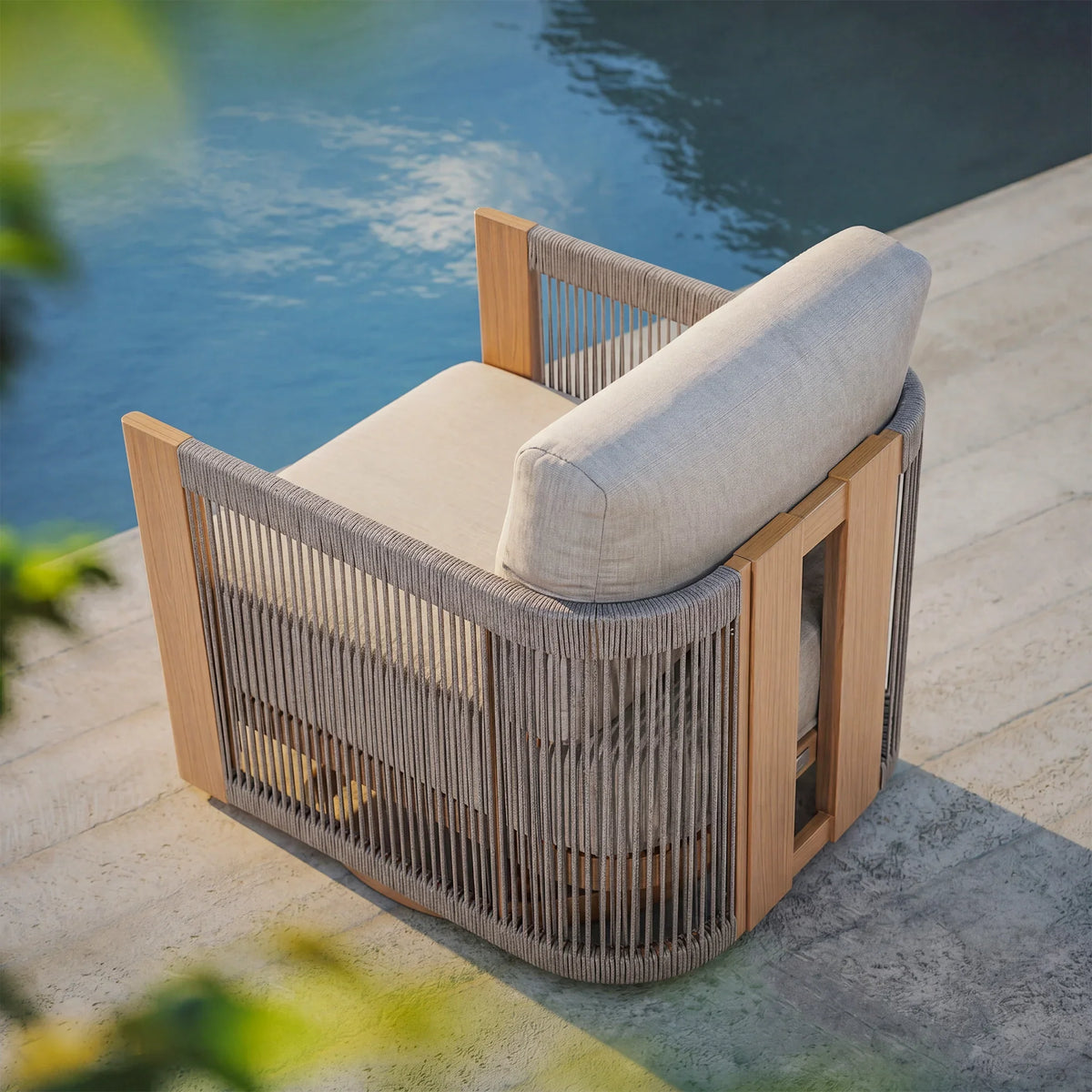 Positano 4-Piece Premium Olefin Rope Swivel Patio Seating Set