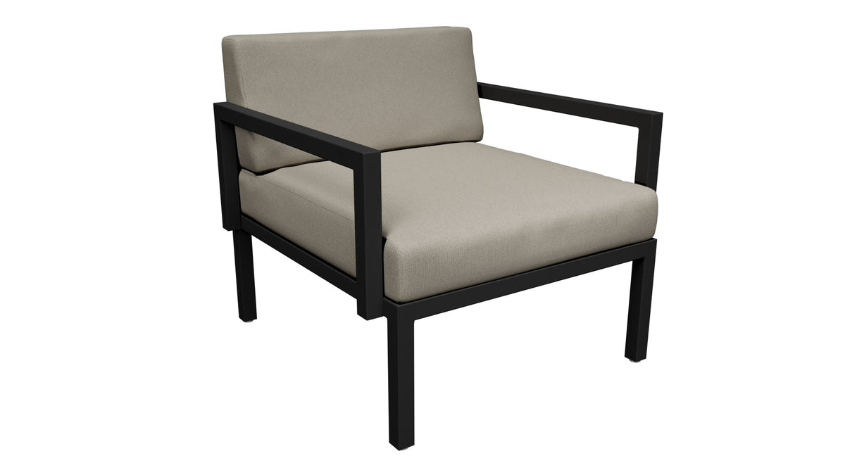 OUT-FIT Club Chair