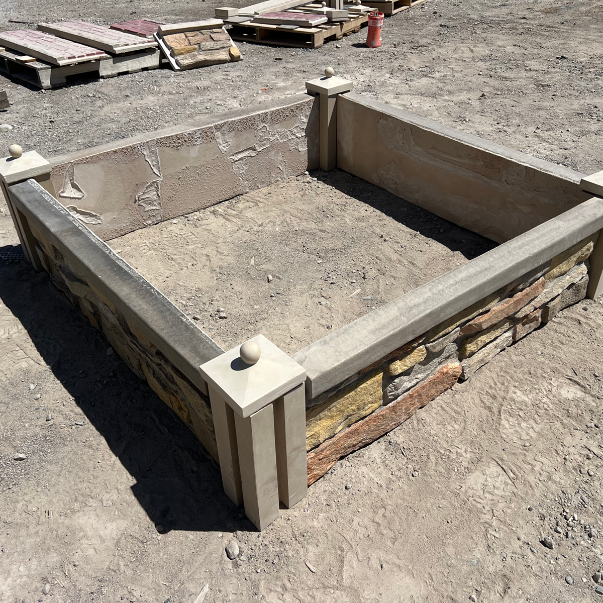 GFRC Prefabricated Garden Bed – Stackstone Finish